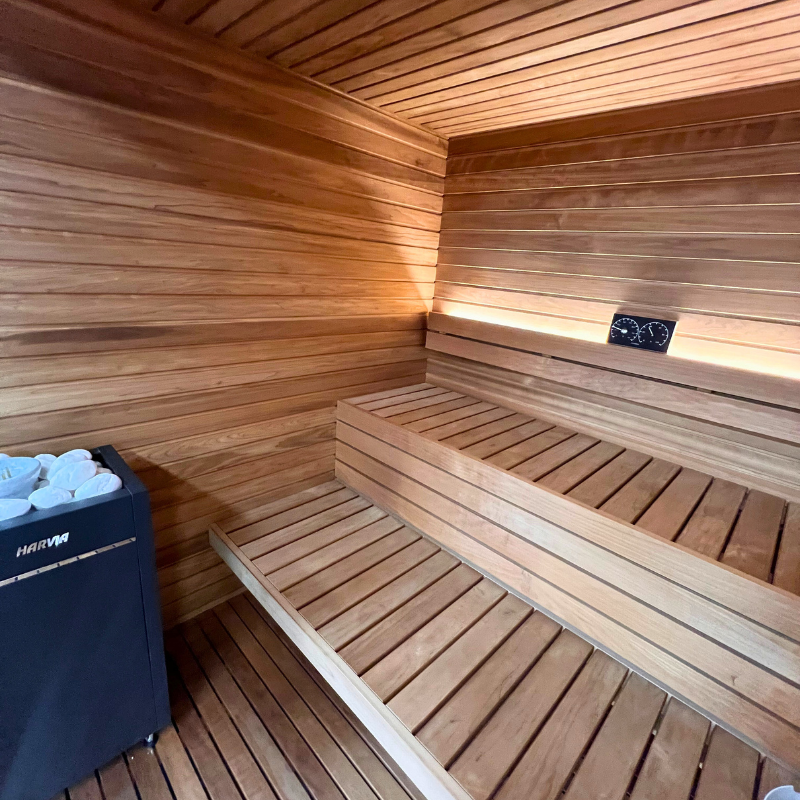 Retails- Auroom Mira L Outdoor Cabin Sauna Kit